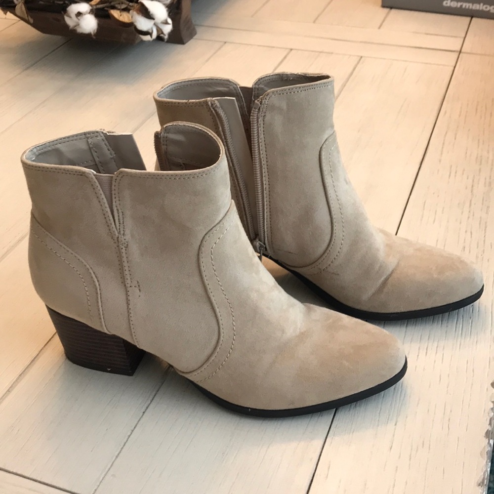 Beige Unisa Booties